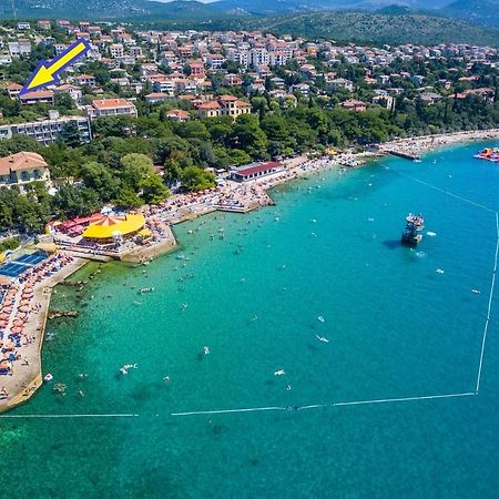 Apartmani Noelle Novi Vinodolski Kültér fotó