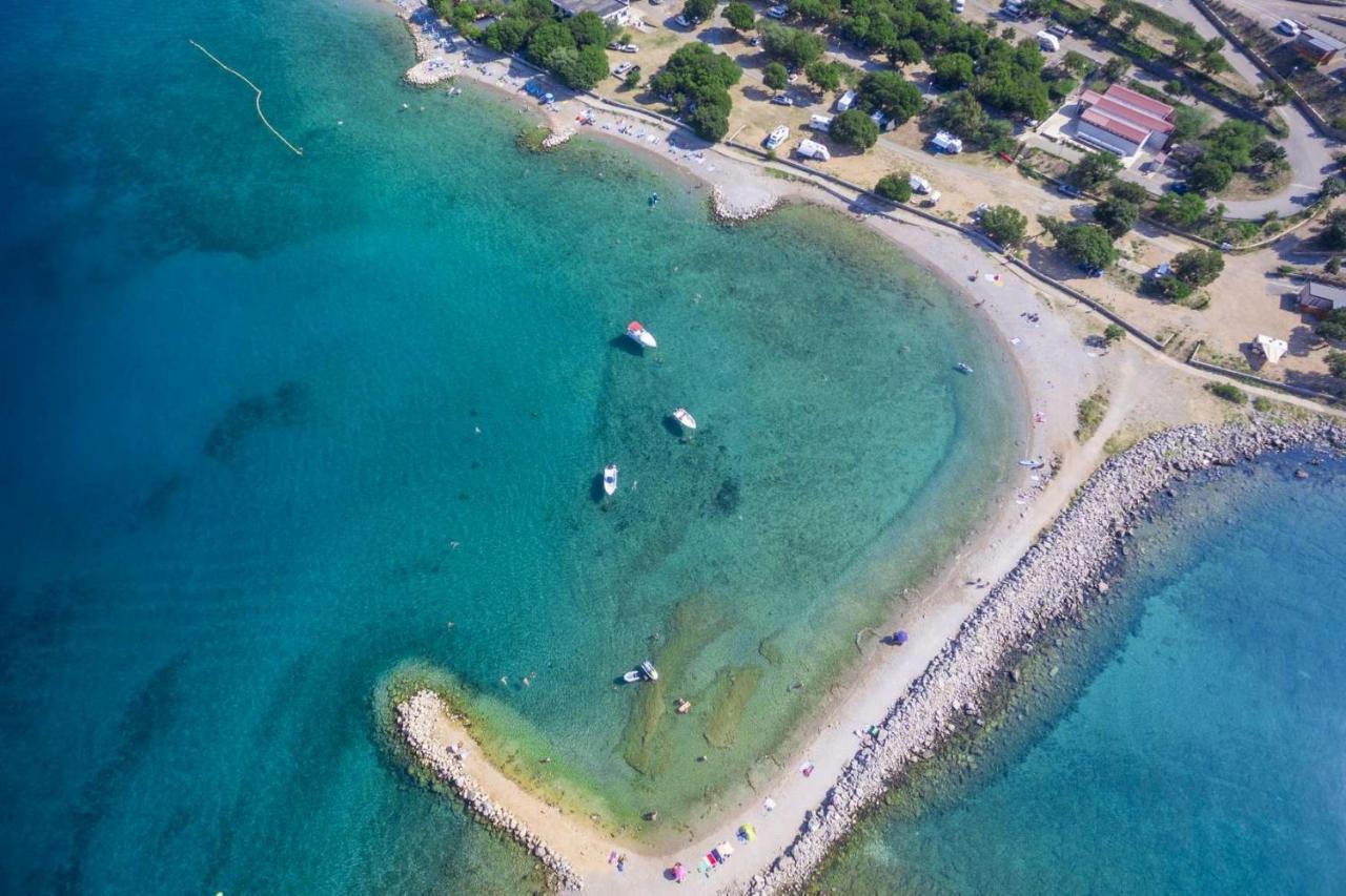 Apartmani Noelle Novi Vinodolski Kültér fotó